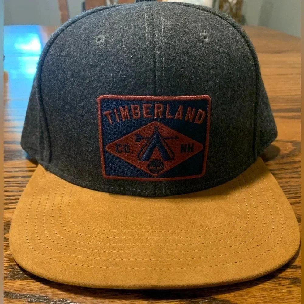 Timberland snap back ball cap